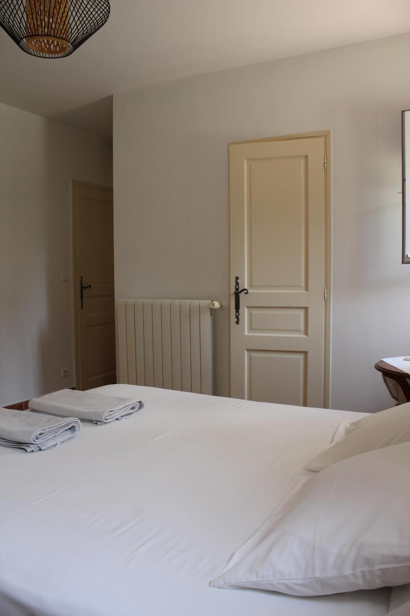 Bed and Breakfast Bastide Saint Bernard Le Thoronet Exteriér fotografie